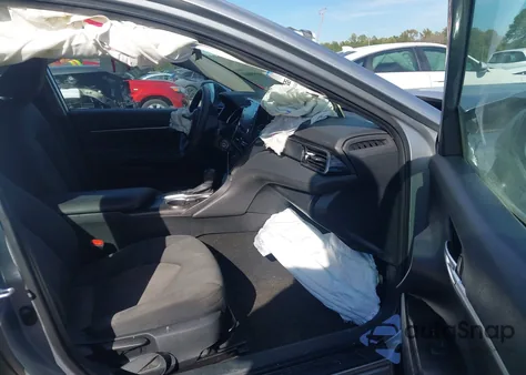 2022 Toyota Camry Le из США, поврежденный, VIN 4T1C11AK2NU698302